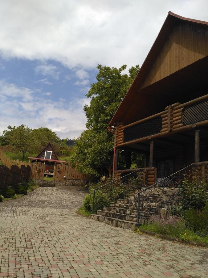 Творча Садиба Svalyava Bagian luar foto